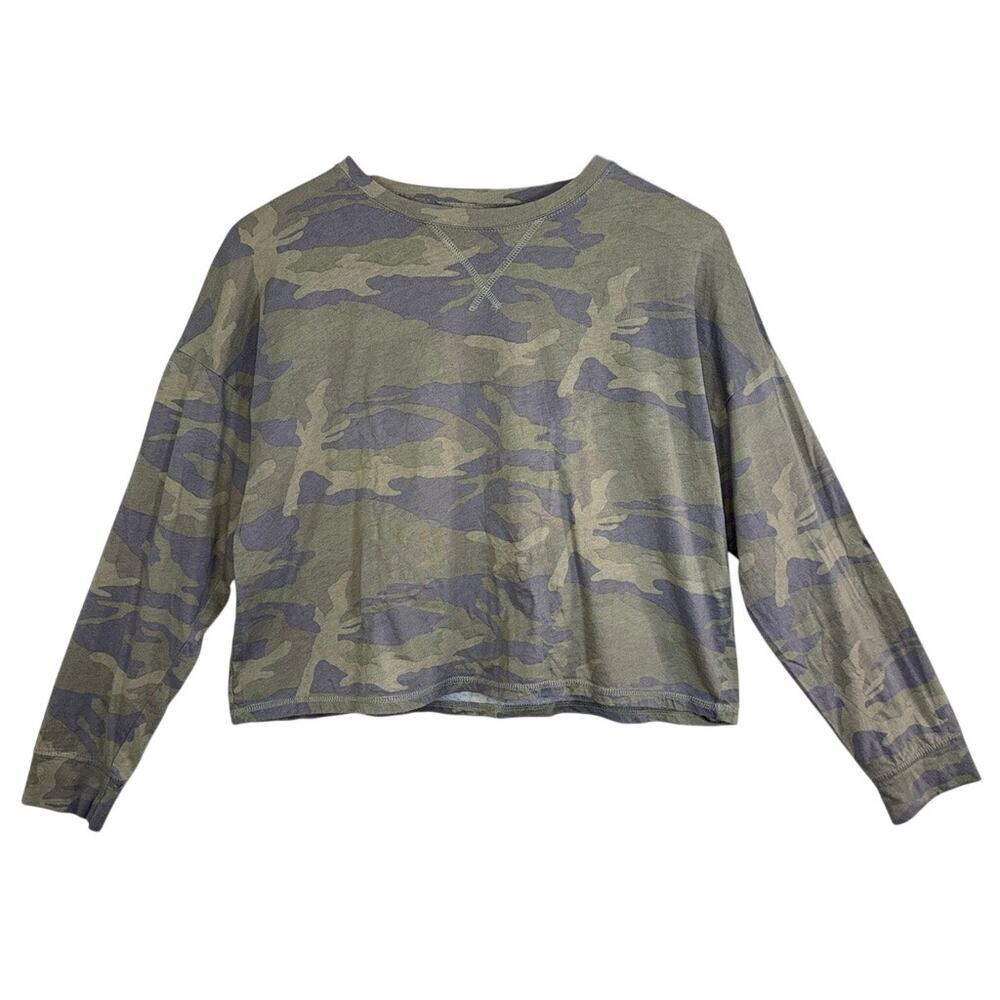 Abercrombie & Fitch Green Camo Camouflage Crop Long Sleeve T-Shirt Womens Size M